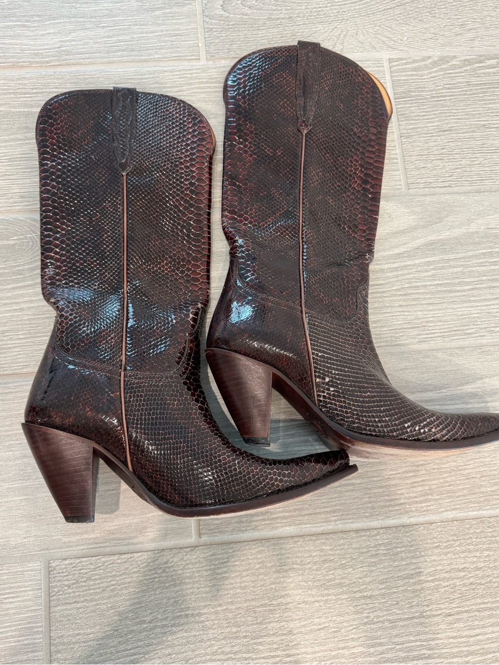 LUCCHESE CHARLIE 1 HORSE Snake Cowboy Boots Size 8 GUC - Picture 4 of 11